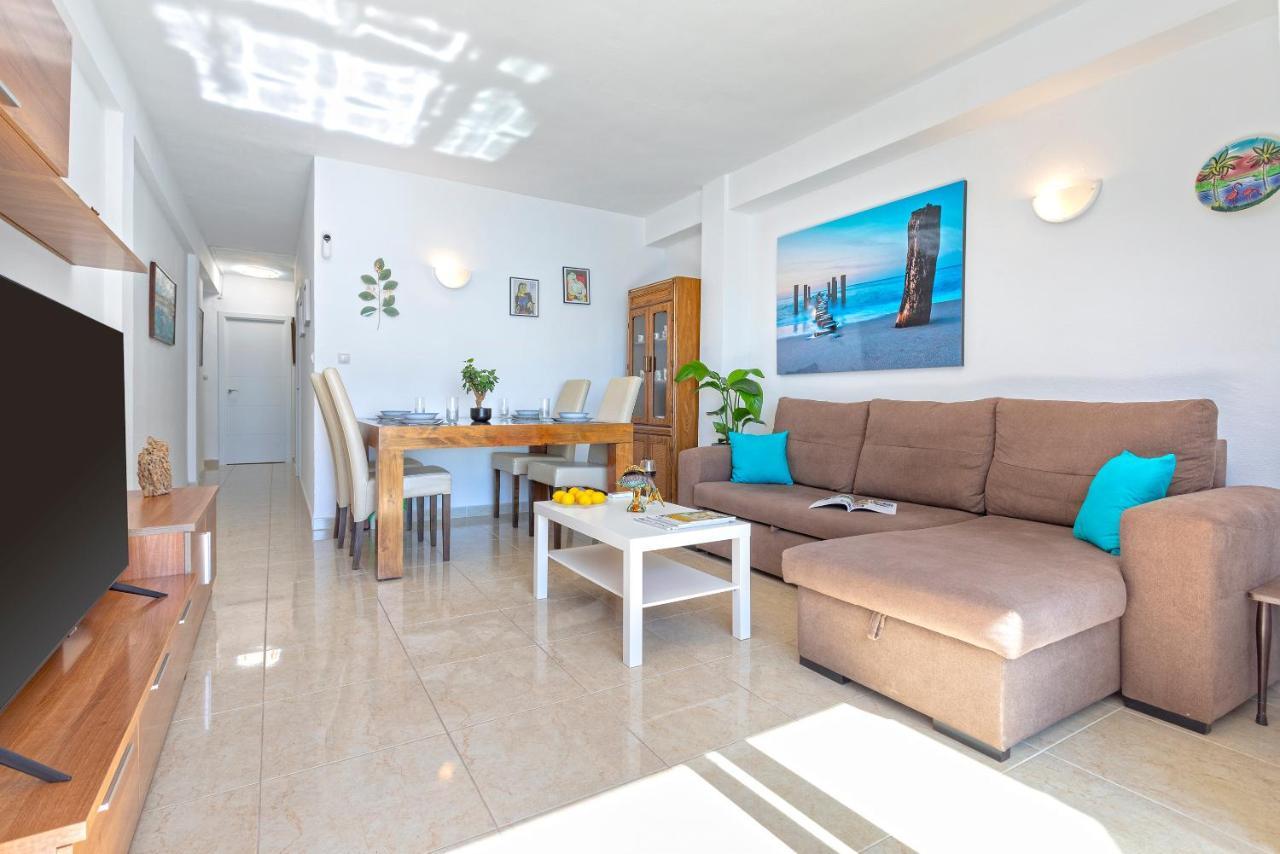 フエンヒロラFantastico Apartamento A Pie De Playa By Renthasアパートメント エクステリア 写真