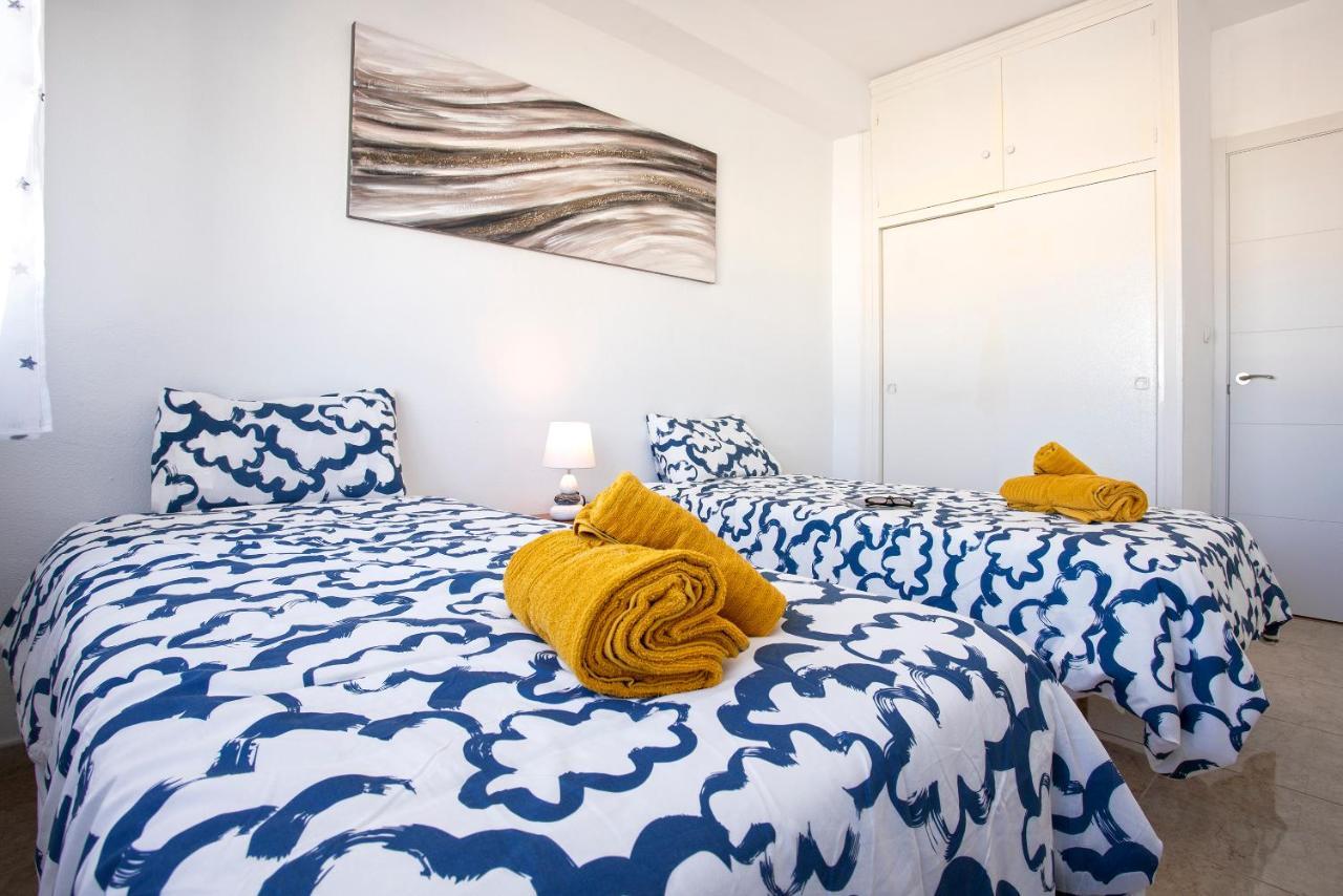フエンヒロラFantastico Apartamento A Pie De Playa By Renthasアパートメント エクステリア 写真